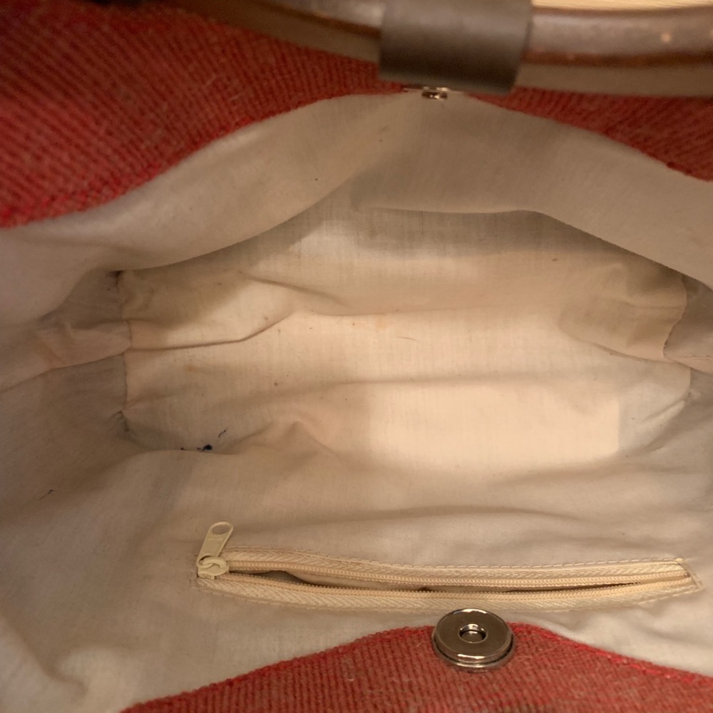 Tote - Picture 5 of 5